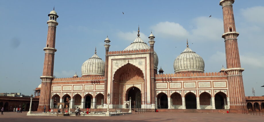 Hindu Sena chief requests ASI to survey Delhi's Jama Masjid, alleging buried Hindu idols and temple remains within its structure.